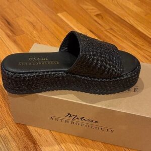 Matisse Black Platform Woven Slides